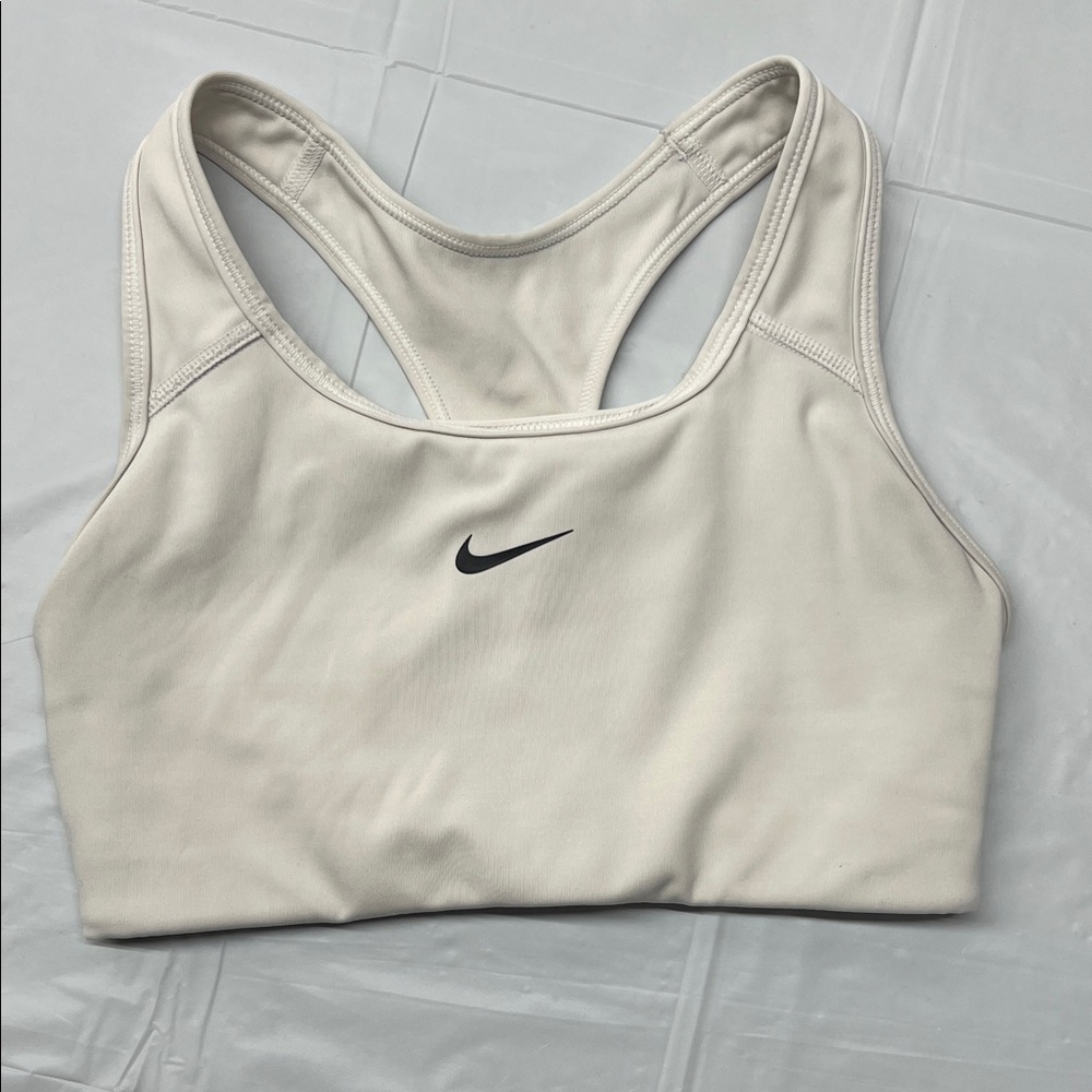 Nike Women's White Sports Bra - Small